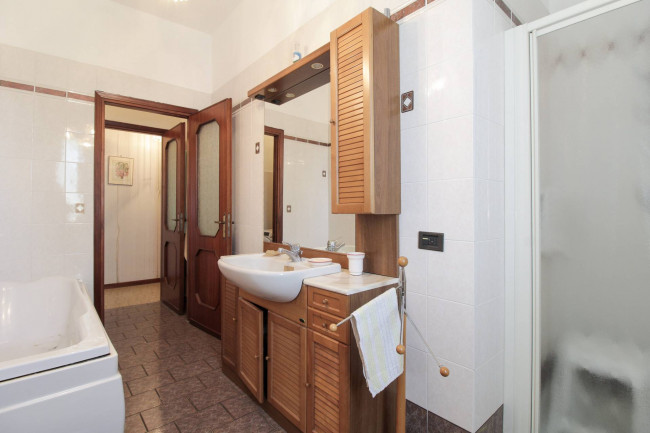 Appartamento in vendita a Villalvernia