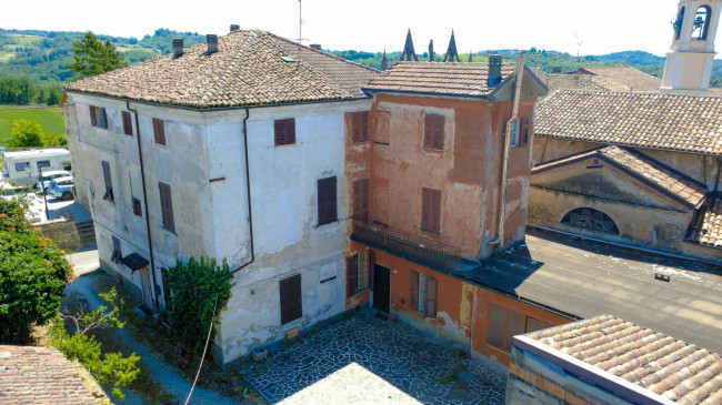 Casa singola in vendita a Carezzano