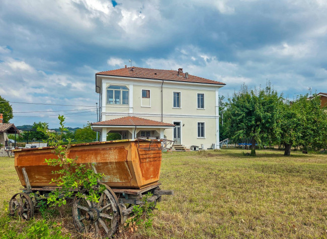 Villa in vendita a Carbonara Scrivia