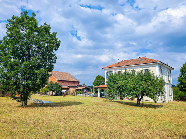 Villa in vendita a Carbonara Scrivia