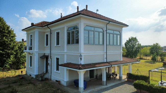 Villa in vendita a Carbonara Scrivia