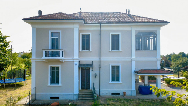 Villa in vendita a Carbonara Scrivia