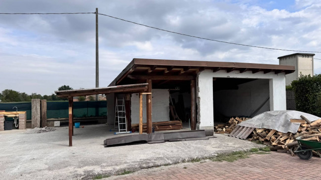 Villa in vendita a Tortona