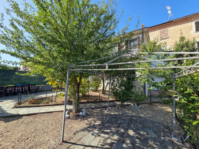 Casa singola in vendita a Villalvernia