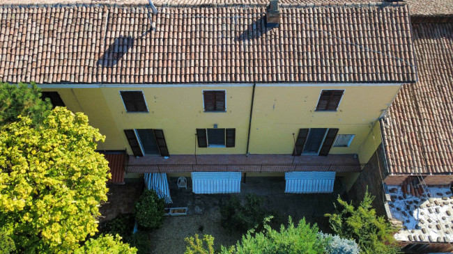 Casa singola in vendita a Villalvernia