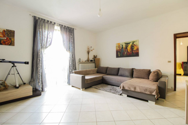 Casa singola in vendita a Villalvernia