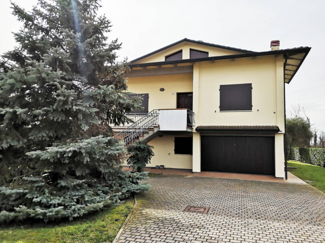 Villa in vendita a Lugo (RA)