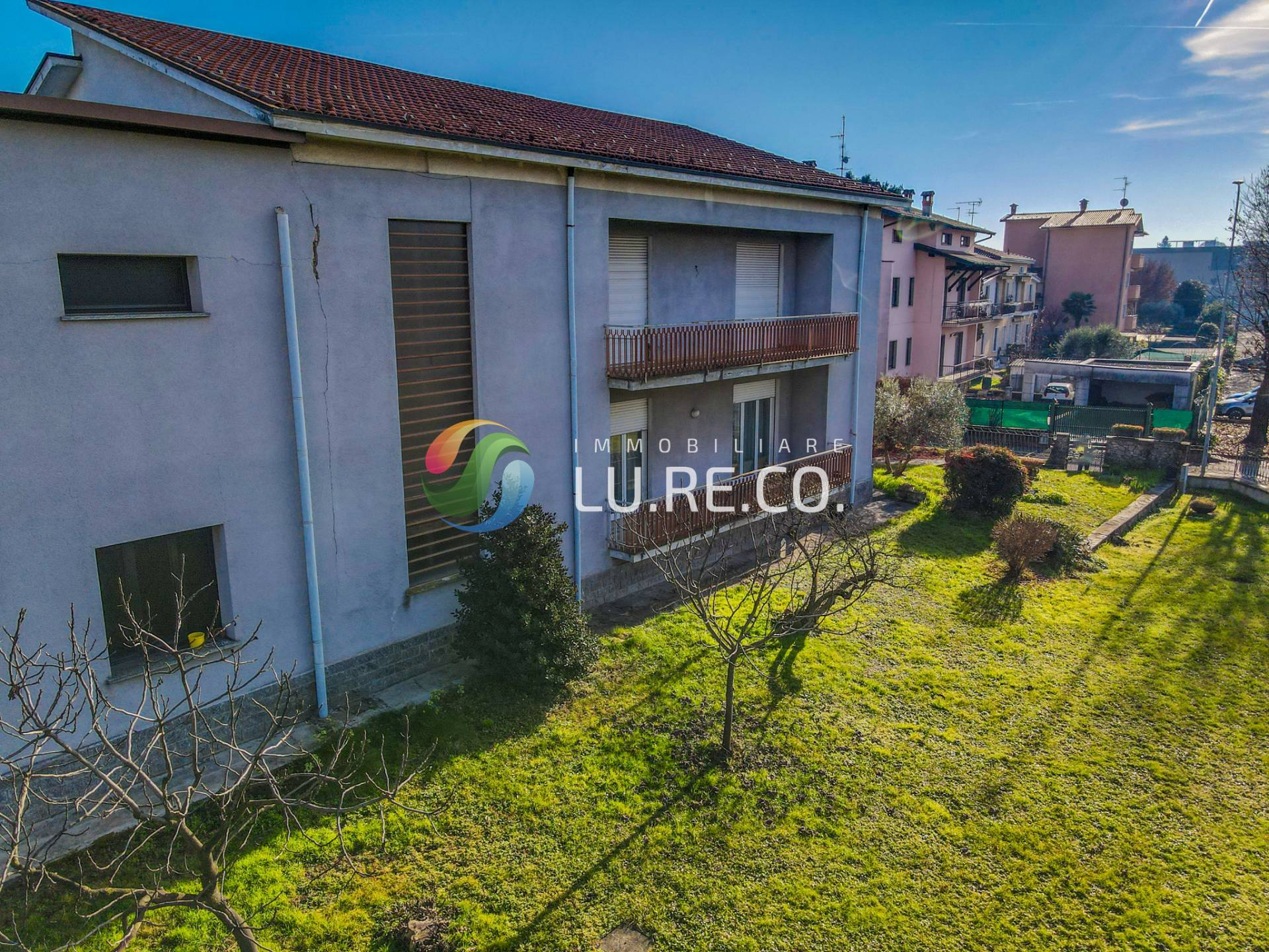 Palazzo in vendita a Arosio (CO)