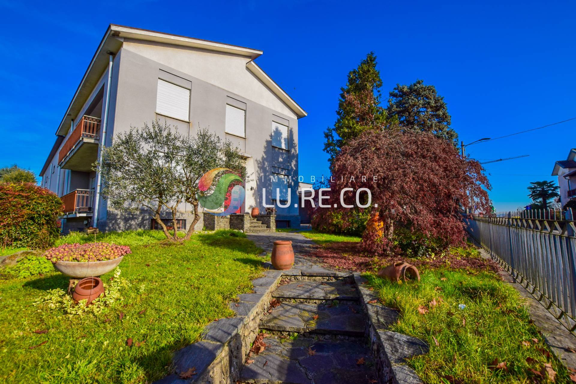 Palazzo in vendita a Arosio (CO)
