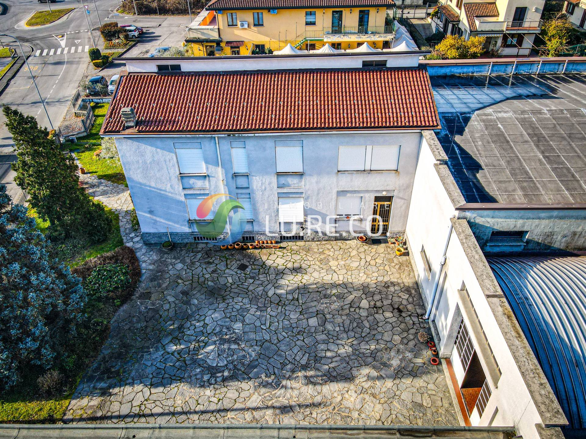 Palazzo in vendita a Arosio (CO)
