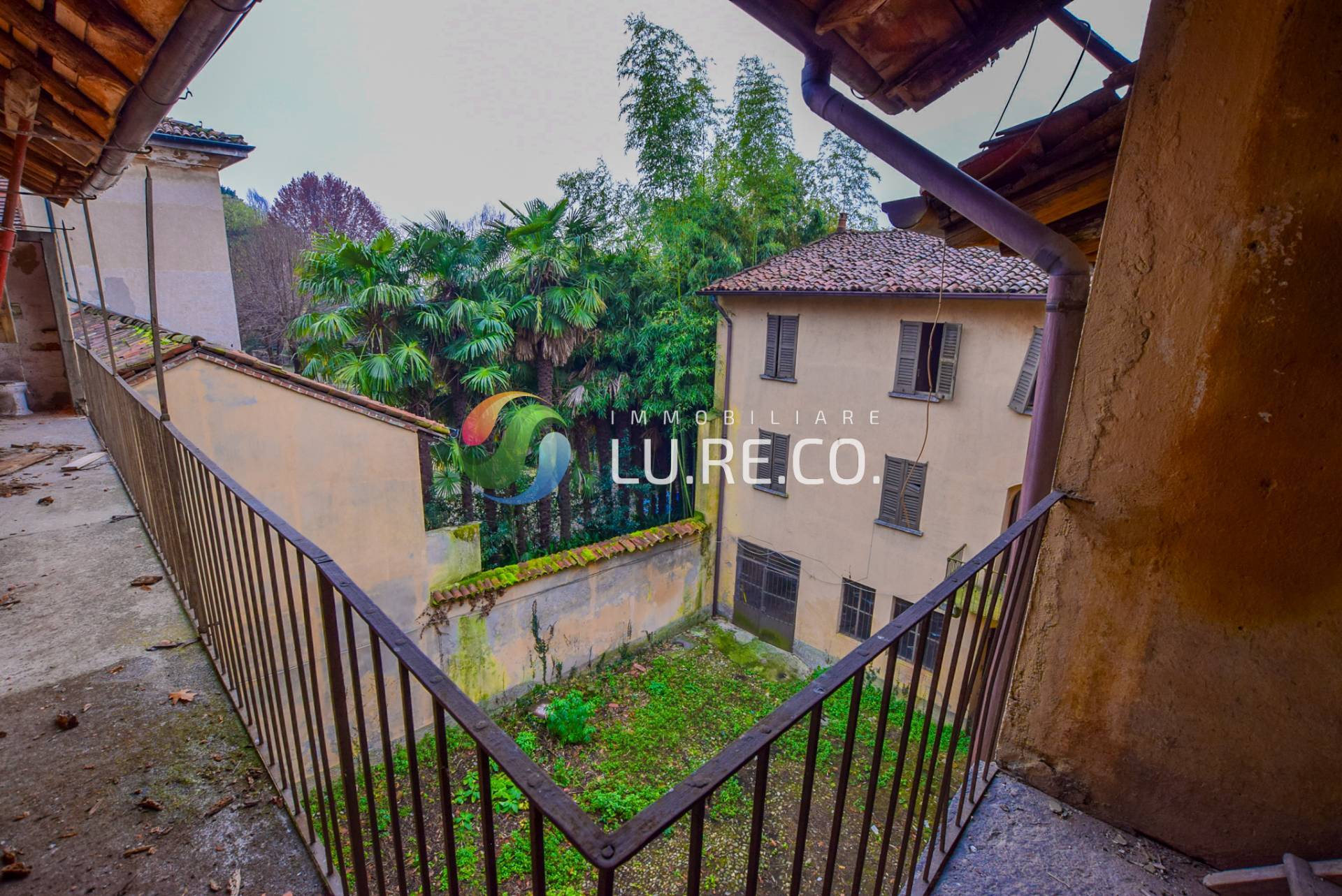 Palazzo in vendita a Meda (MB)