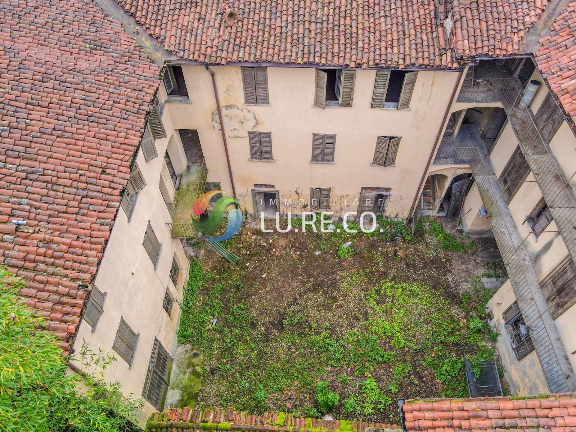 Palazzo in vendita a Meda (MB)