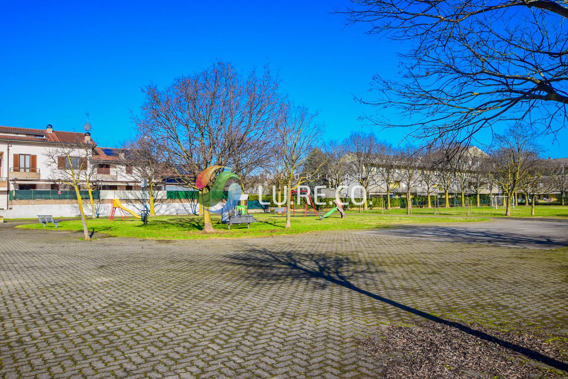 Rustico in vendita a Sovico (MB)