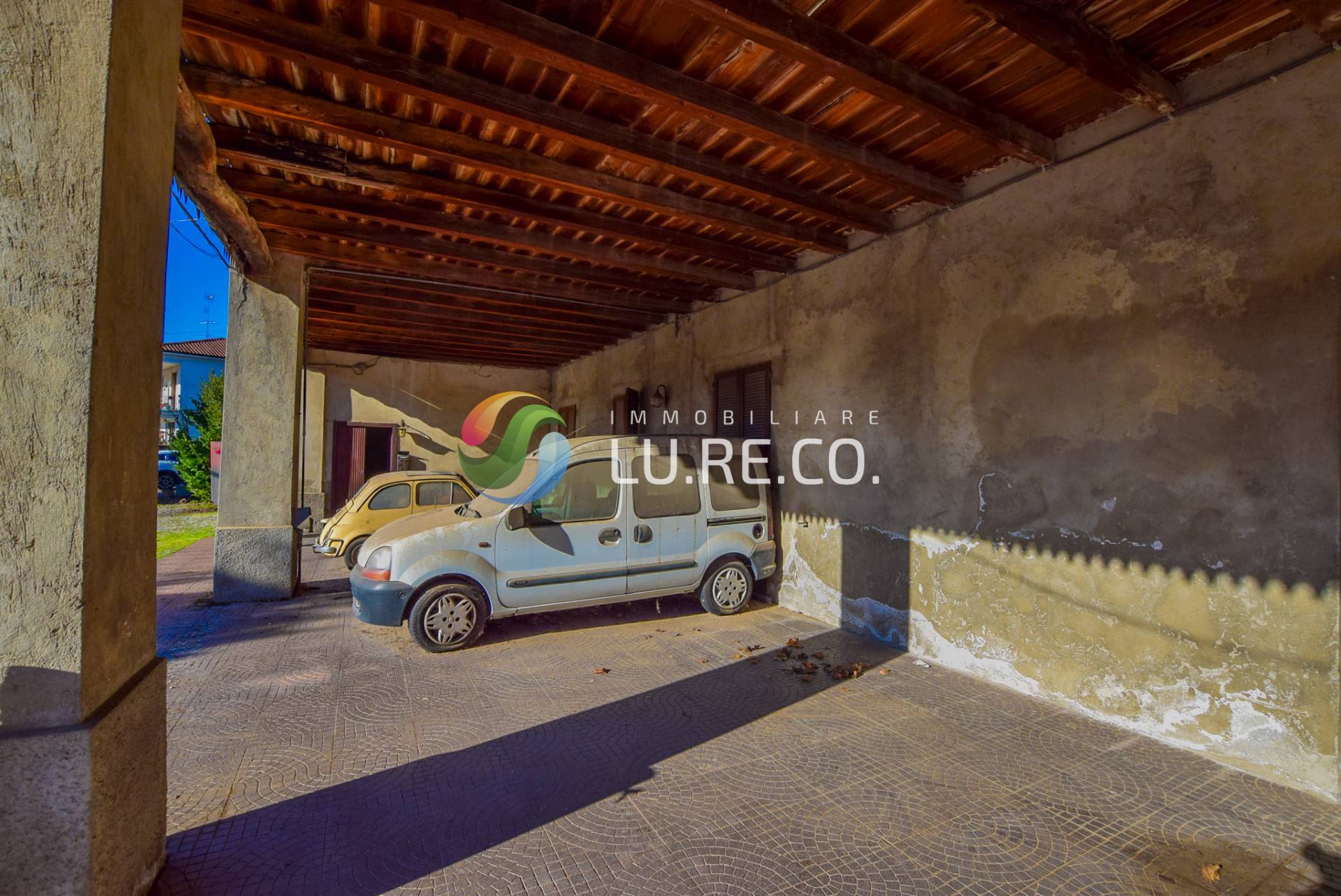 Rustico in vendita a Sovico (MB)