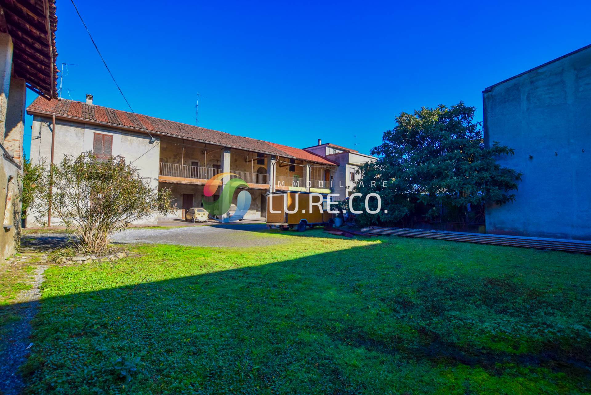 Rustico in vendita a Sovico (MB)