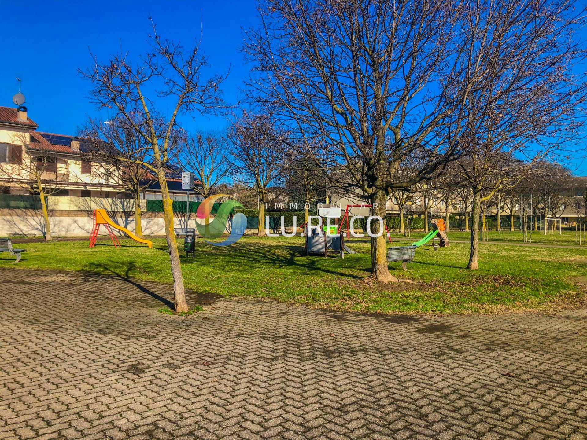 Rustico in vendita a Sovico (MB)