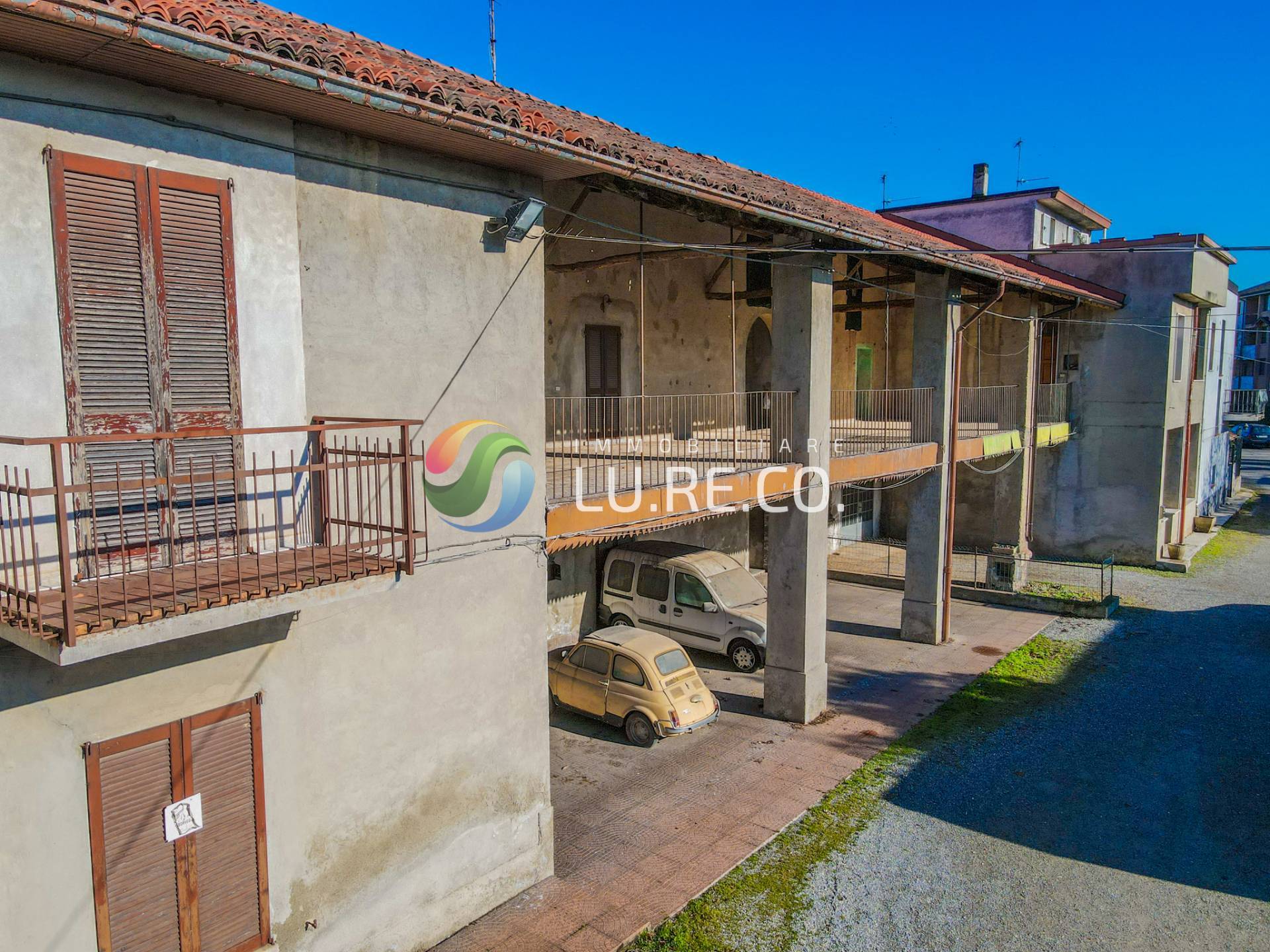 Rustico in vendita a Sovico (MB)