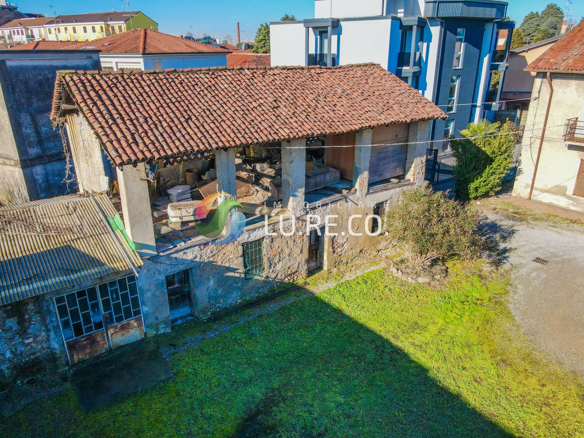 Rustico in vendita a Sovico (MB)