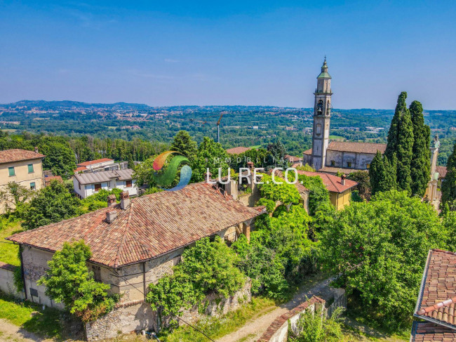 Rustico in vendita a Inverigo (CO)