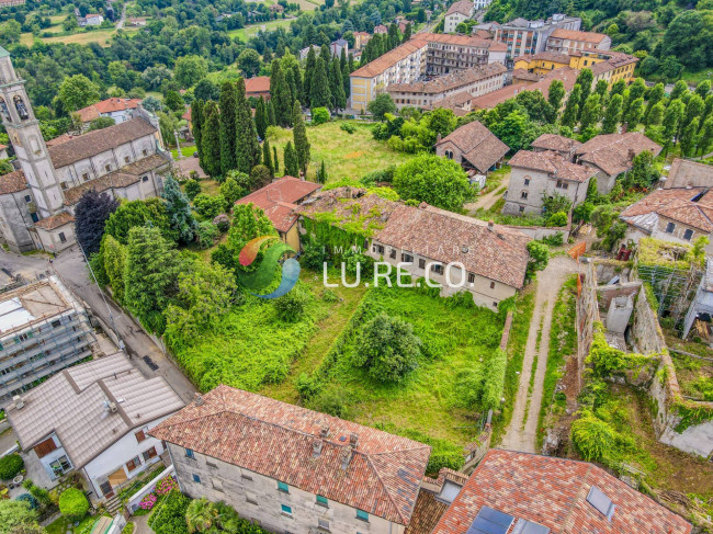 Terreno edificabile in vendita a Inverigo (CO)