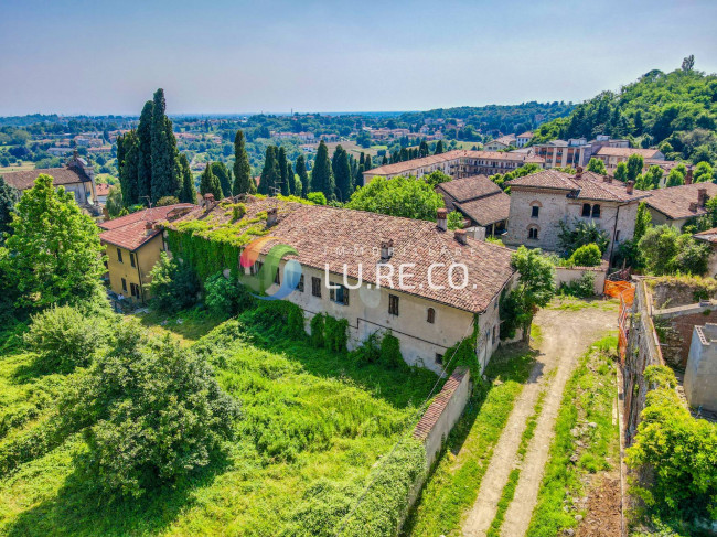 Terreno edificabile in vendita a Inverigo (CO)