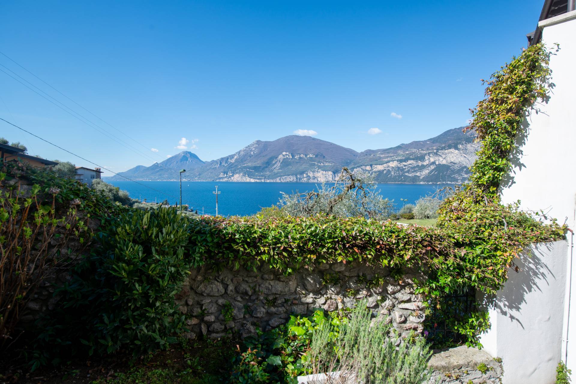 Appartamento – Brenzone sul Garda – A0115