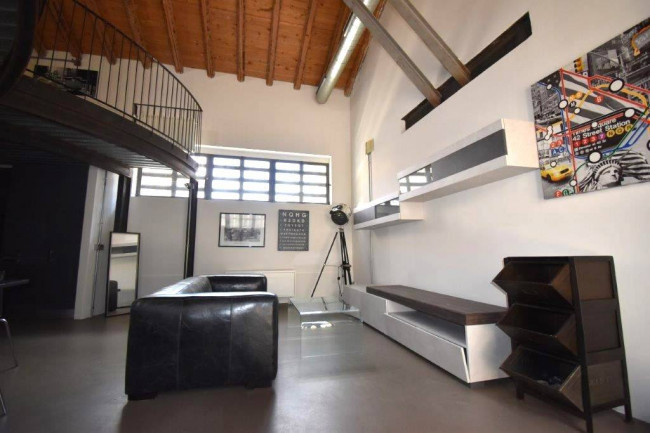 Loft/Open space in vendita a Legnano (MI)