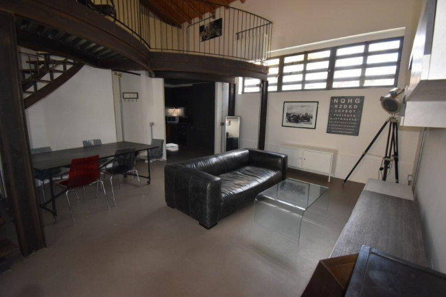 Loft/Open space in vendita a Legnano (MI)