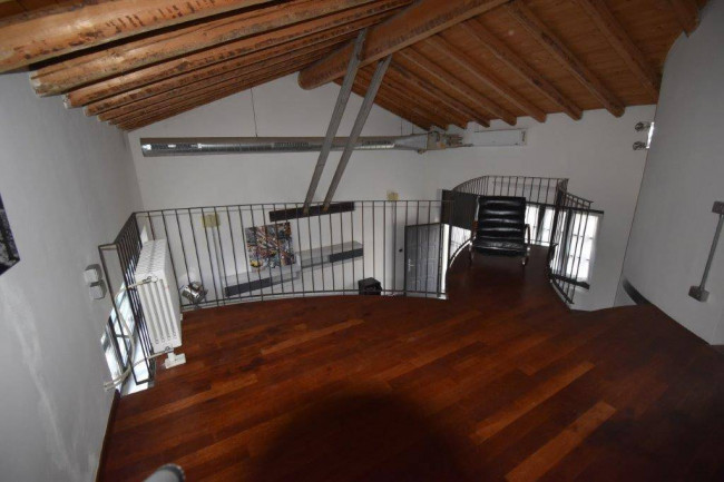 Loft/Open space in vendita a Legnano (MI)