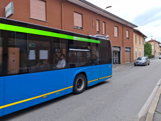 Fondo commerciale in affitto a Olgiate Olona (VA)