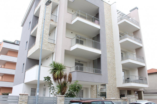 Appartamento in vendita a Alba Adriatica