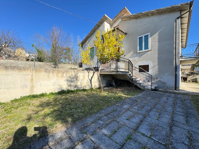 Casa singola in vendita a Sant'Omero