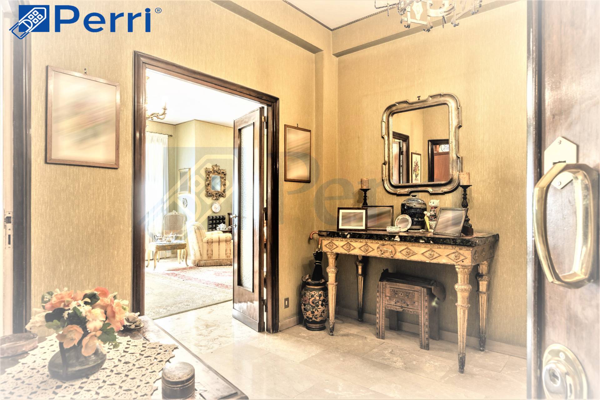 Appartamento ROMA vendita    Perri L