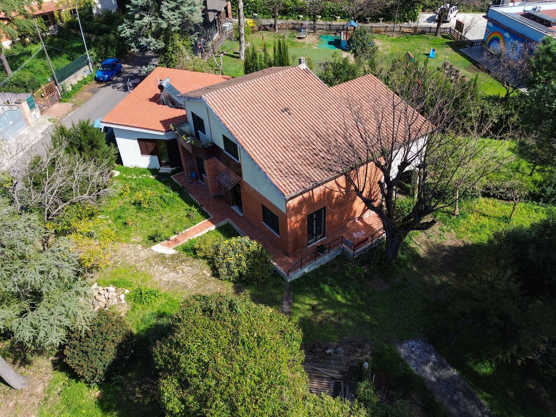 Villa in vendita a Guidonia Montecelio (RM)