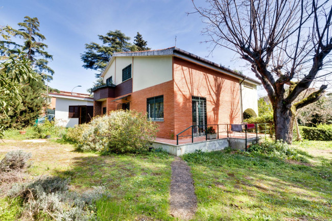 Villa in vendita a Guidonia Montecelio (RM)