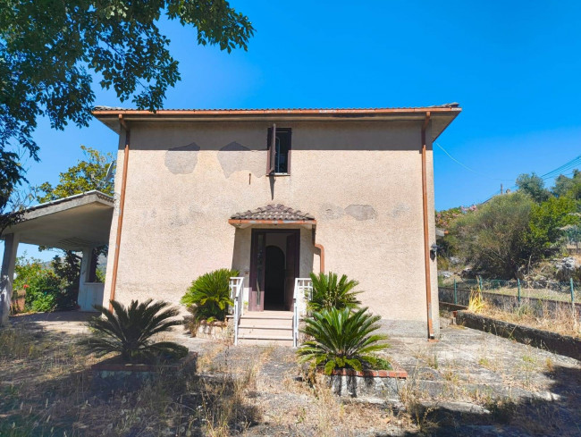 Villa in Vendita a Sezze