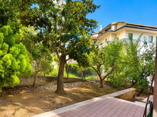 Appartamento con giardino in Vendita a Priverno