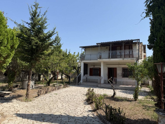 Villa in Vendita a Terracina