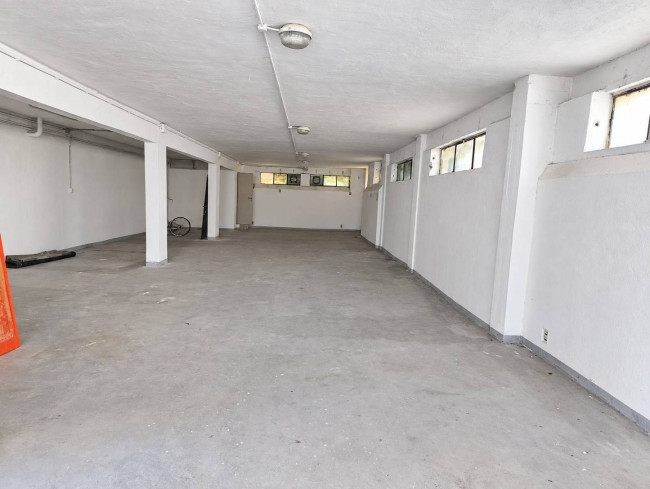 Locale commerciale in Affitto a Latina