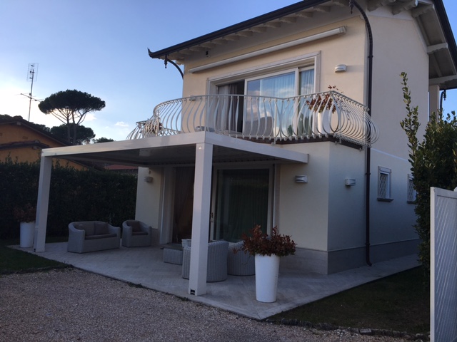 Villa FORTE DEI MARMI vendita  Vittoria Apuana  Agenzia ForteVersilia Immobiliare