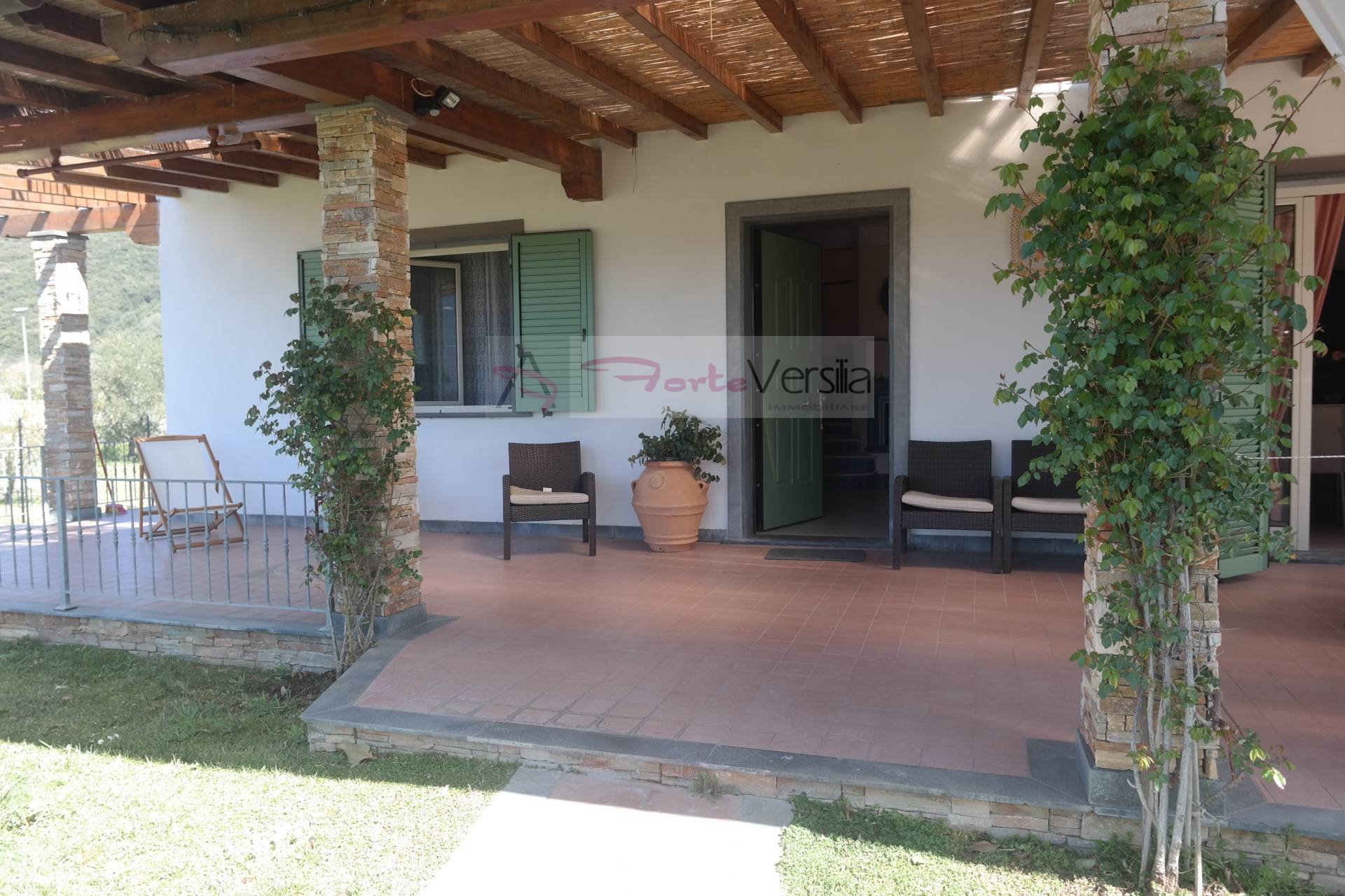 Villa PIETRASANTA affitto  Strettoia  Agenzia ForteVersilia Immobiliare