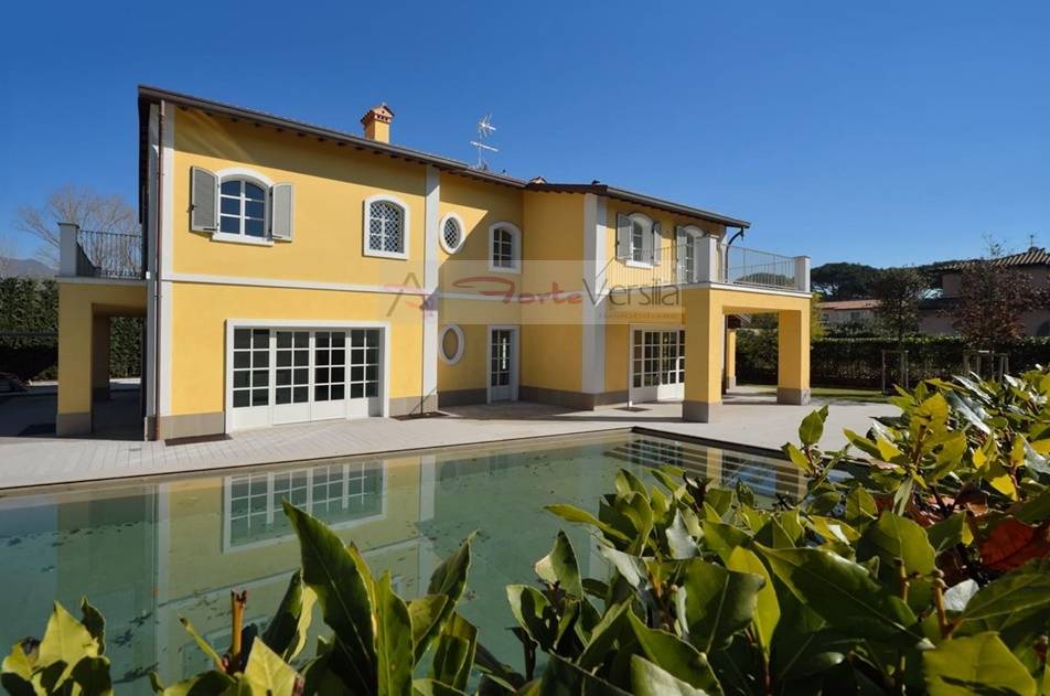  forte dei marmi vendita quart: vittoria apuana agenzia forteversilia immobiliare