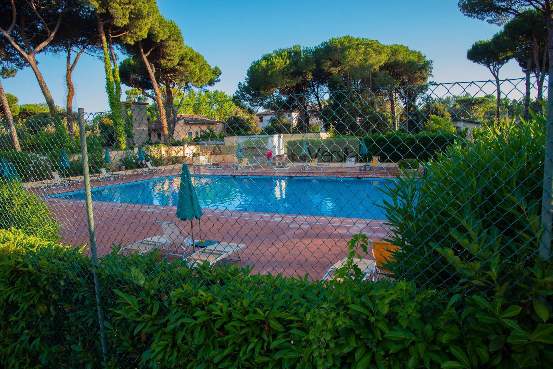 Villa MONTIGNOSO vendita  Cinquale  Agenzia ForteVersilia Immobiliare