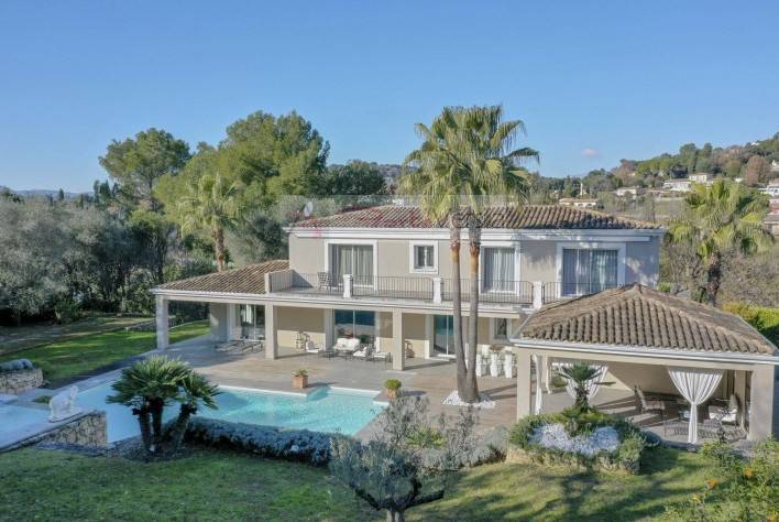villa indipendente in vendita a Forte dei Marmi