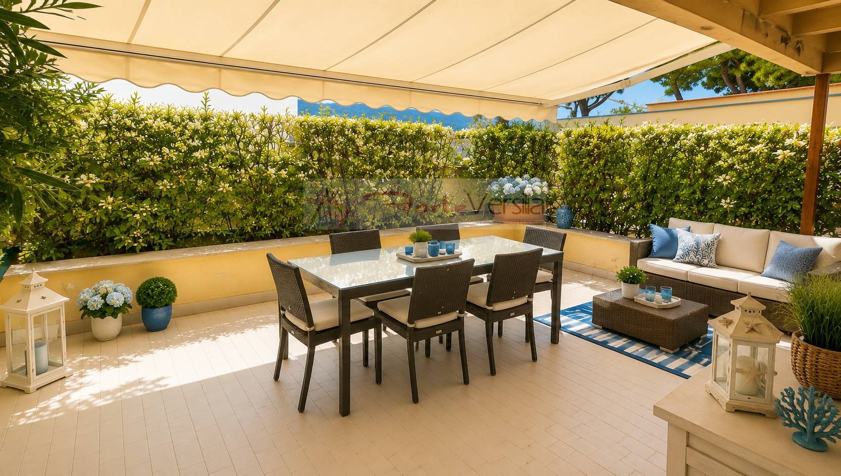 Villa quadrifamiliare in vendita a Montignoso