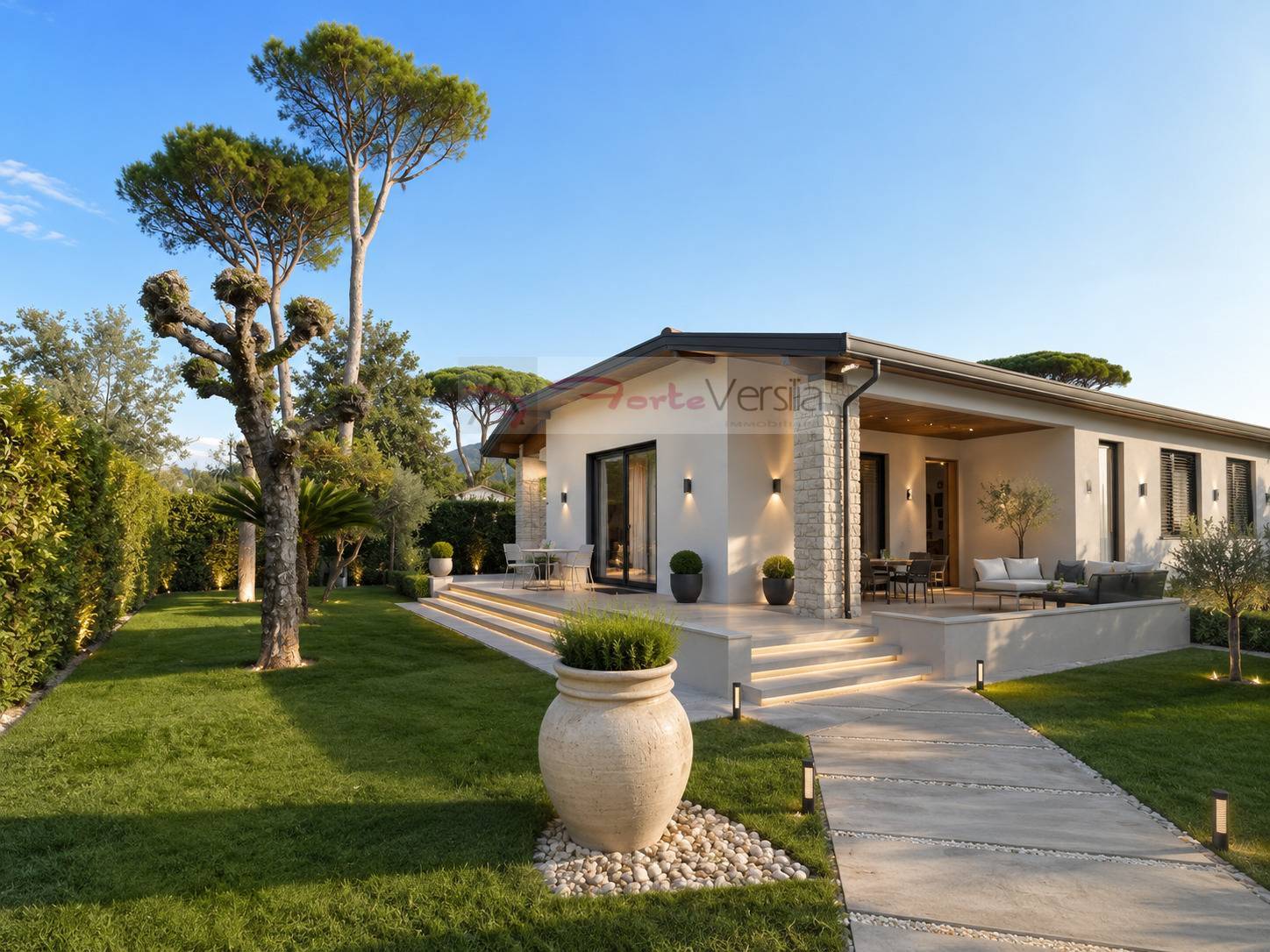 villa indipendente in vendita a Forte dei Marmi