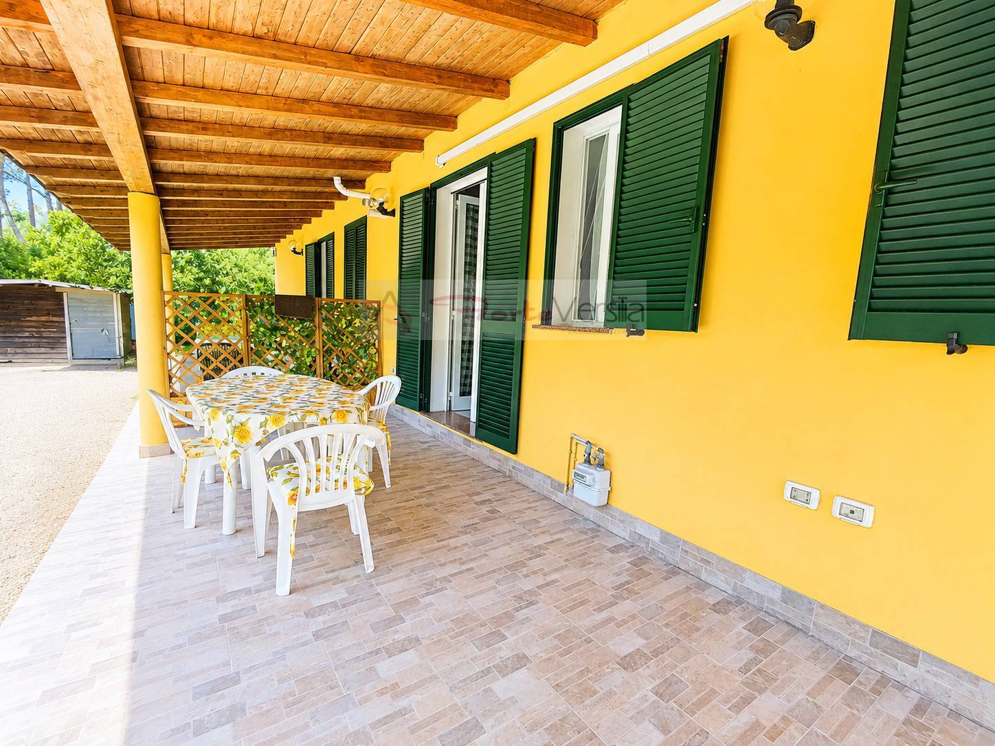 villa bifamiliare in affitto a Massa