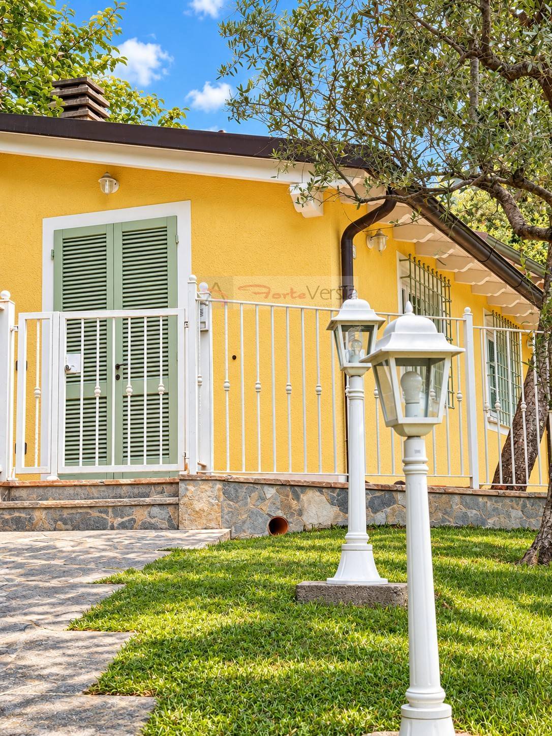 Villa in vendita a Pietrasanta