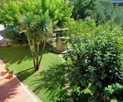 villa indipendente in vendita a Montignoso