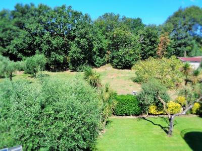 villa indipendente in vendita a Montignoso